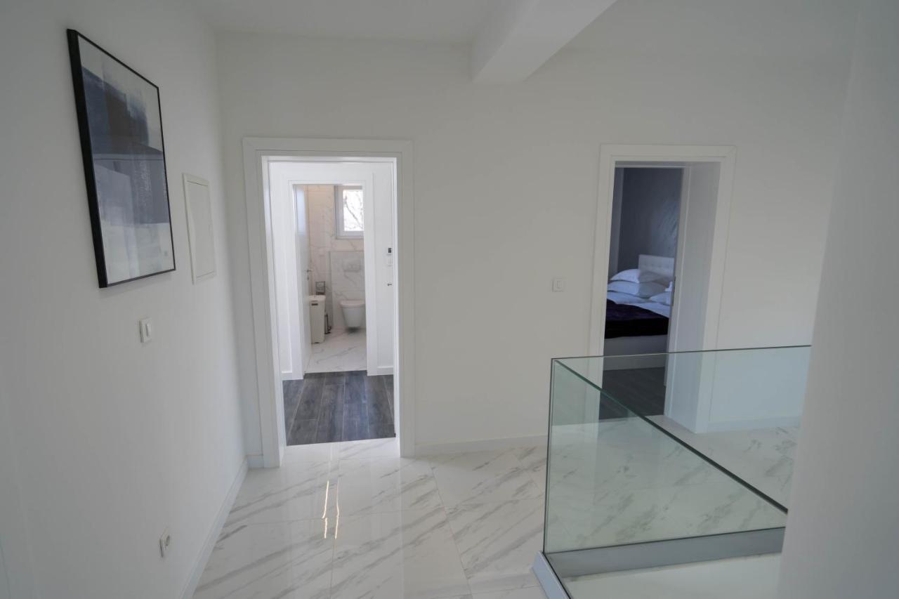 Donji Proložac Villa Lukrecia, Luxury Villa In Imotski-Makarska מראה חיצוני תמונה
