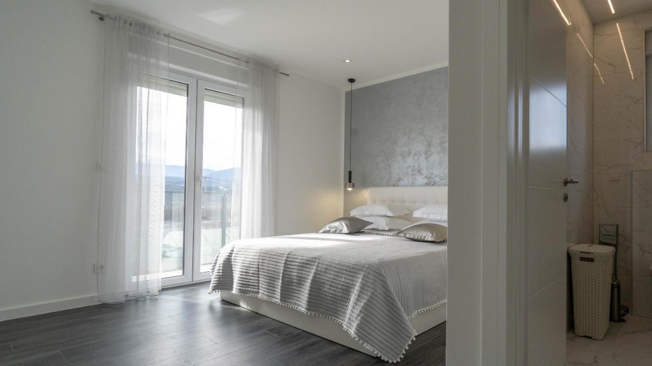 Donji Proložac Villa Lukrecia, Luxury Villa In Imotski-Makarska מראה חיצוני תמונה